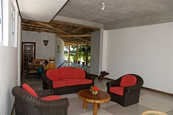 Augerine Guest House Бо-Валлон Экстерьер фото